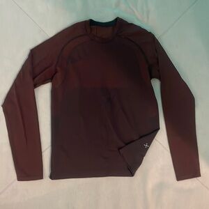 Lululemon Metal Vent Tech Longsleeve